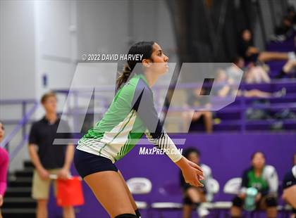 Thumbnail 3 in Kennedy @ Littleton photogallery.