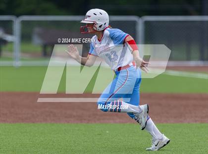 Thumbnail 3 in Turner @ Shawnee Heights (KSHSAA 5A East Region 3 Semifinal) photogallery.
