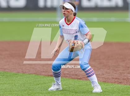 Thumbnail 1 in Turner @ Shawnee Heights (KSHSAA 5A East Region 3 Semifinal) photogallery.