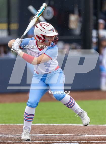Thumbnail 1 in Turner @ Shawnee Heights (KSHSAA 5A East Region 3 Semifinal) photogallery.