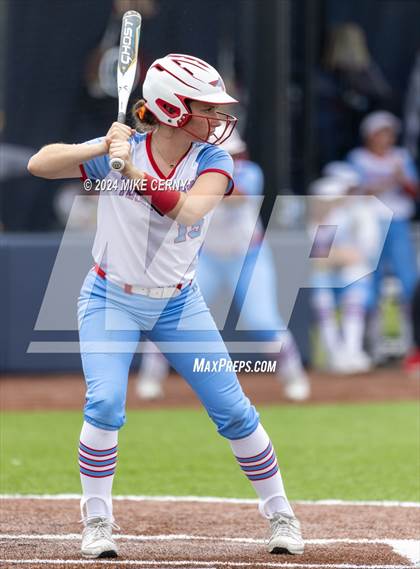 Thumbnail 1 in Turner @ Shawnee Heights (KSHSAA 5A East Region 3 Semifinal) photogallery.