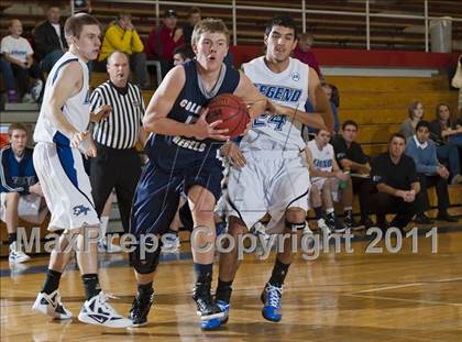 Thumbnail 2 in Legend vs. Columbine photogallery.