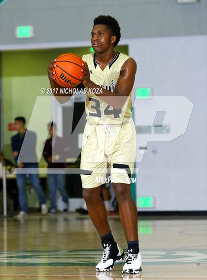 Thumbnail 1 in Millikan vs. Bishop Montgomery (D1 Bound Classic) photogallery.