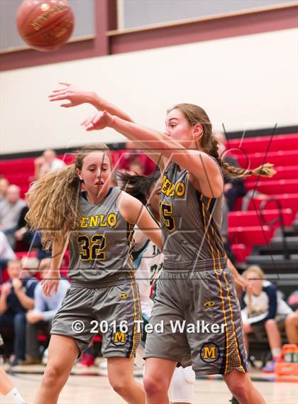 Thumbnail 2 in Sacred Heart Cathedral Preparatory vs. Menlo School (CIF CCS Open Division Playoff) photogallery.