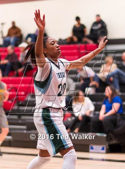 Thumbnail 1 in Sacred Heart Cathedral Preparatory vs. Menlo School (CIF CCS Open Division Playoff) photogallery.