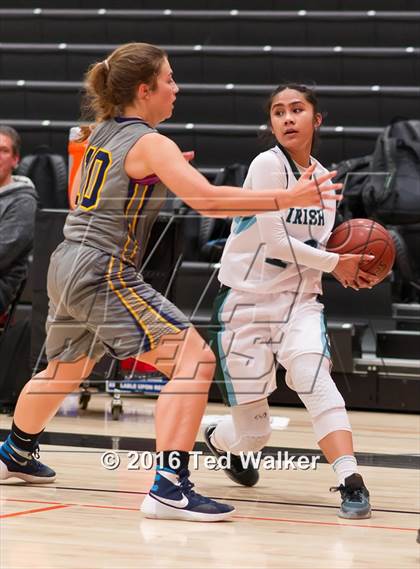 Thumbnail 3 in Sacred Heart Cathedral Preparatory vs. Menlo School (CIF CCS Open Division Playoff) photogallery.