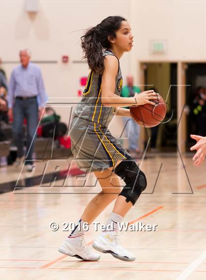 Thumbnail 1 in Sacred Heart Cathedral Preparatory vs. Menlo School (CIF CCS Open Division Playoff) photogallery.