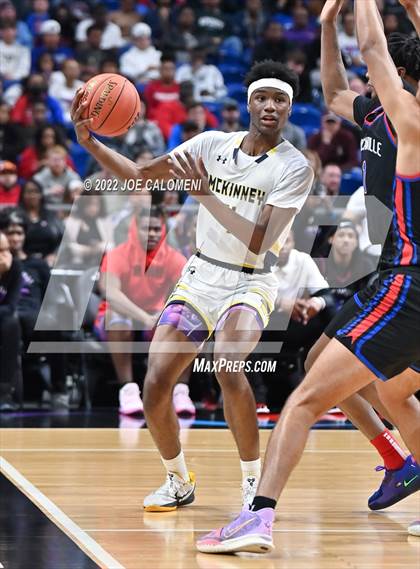 Thumbnail 2 in McKinney vs Duncanville (UIL 6A State Final) photogallery.
