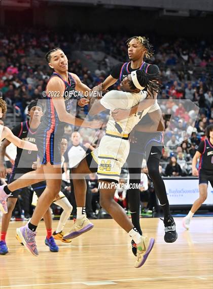 Thumbnail 3 in McKinney vs Duncanville (UIL 6A State Final) photogallery.