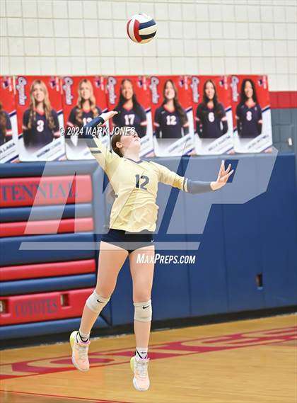 Thumbnail 3 in Centennial vs. Casteel photogallery.