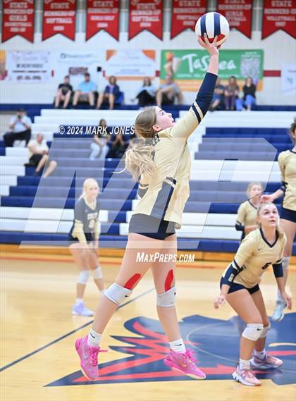 Thumbnail 2 in Centennial vs. Casteel photogallery.