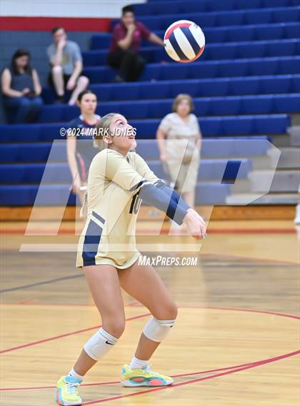 Thumbnail 3 in Centennial vs. Casteel photogallery.