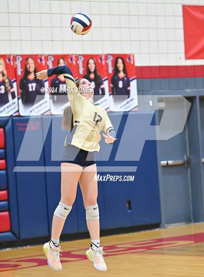 Thumbnail 3 in Centennial vs. Casteel photogallery.