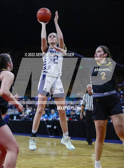 Thumbnail 2 in Valor Christian vs Arapahoe (CHSAA 5A Final 4) photogallery.