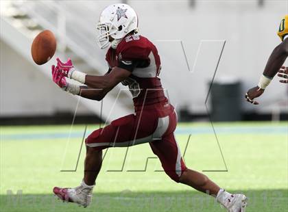 Thumbnail 3 in University vs. Madison County (FHSAA 3A Final) photogallery.