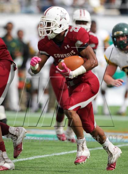 Thumbnail 2 in University vs. Madison County (FHSAA 3A Final) photogallery.