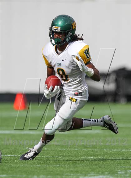 Thumbnail 2 in University vs. Madison County (FHSAA 3A Final) photogallery.