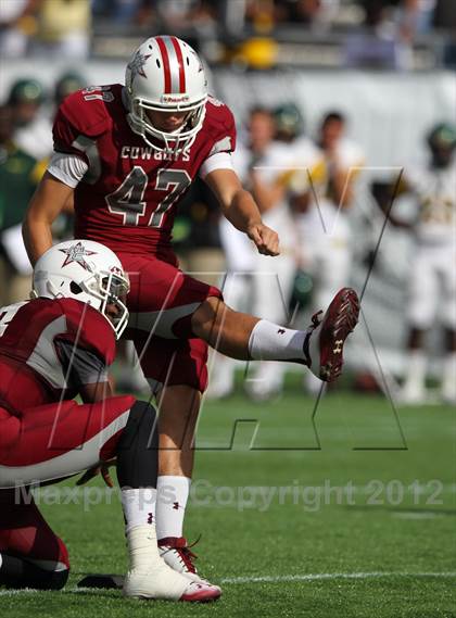 Thumbnail 3 in University vs. Madison County (FHSAA 3A Final) photogallery.