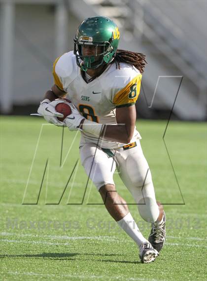 Thumbnail 3 in University vs. Madison County (FHSAA 3A Final) photogallery.