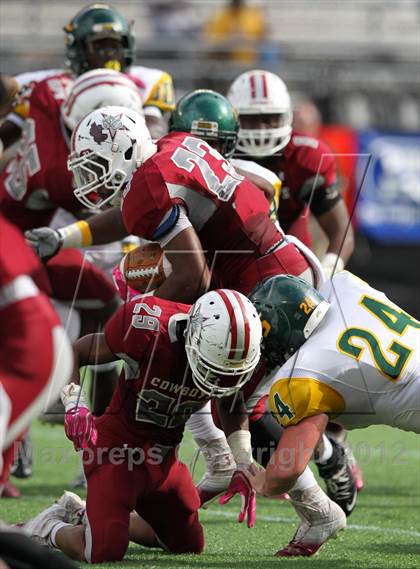 Thumbnail 3 in University vs. Madison County (FHSAA 3A Final) photogallery.