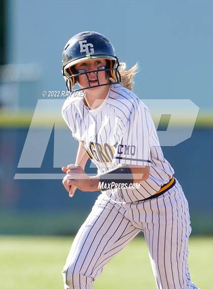 Thumbnail 1 in Cosumnes Oaks @ Elk Grove photogallery.