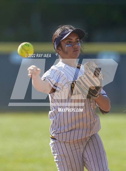 Thumbnail 1 in Cosumnes Oaks @ Elk Grove photogallery.