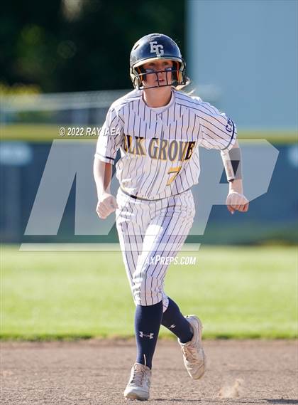 Thumbnail 1 in Cosumnes Oaks @ Elk Grove photogallery.