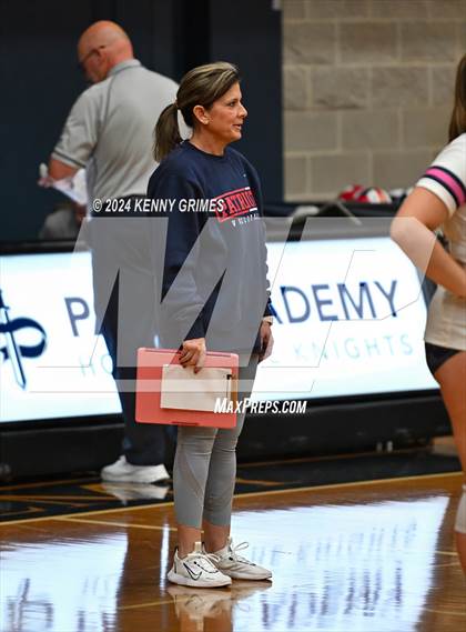 Thumbnail 3 in Columbus vs. Bob Jones photogallery.
