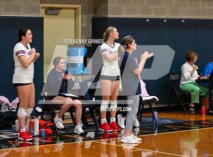 Thumbnail 2 in Columbus vs. Bob Jones photogallery.