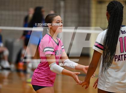 Thumbnail 3 in Columbus vs. Bob Jones photogallery.