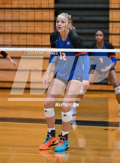 Thumbnail 1 in Columbus vs. Bob Jones photogallery.