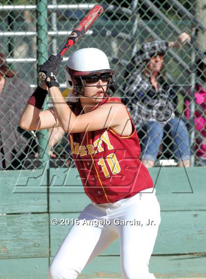 Thumbnail 2 in Liberty vs Castro Valley photogallery.