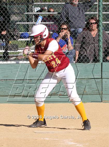 Thumbnail 1 in Liberty vs Castro Valley photogallery.