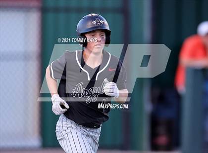 Thumbnail 3 in Argyle vs. Burkburnett (UIL 4A Playoff) photogallery.