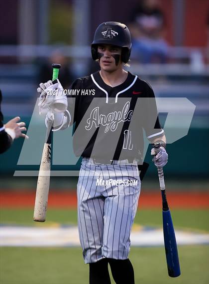 Thumbnail 3 in Argyle vs. Burkburnett (UIL 4A Playoff) photogallery.