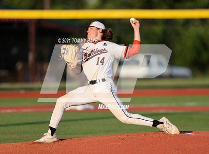 Thumbnail 2 in Argyle vs. Burkburnett (UIL 4A Playoff) photogallery.