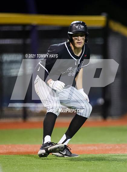 Thumbnail 2 in Argyle vs. Burkburnett (UIL 4A Playoff) photogallery.