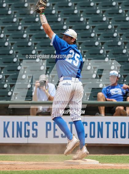 Thumbnail 1 in Friendswood vs. Georgetown (UIL 5A Baseball Final) photogallery.