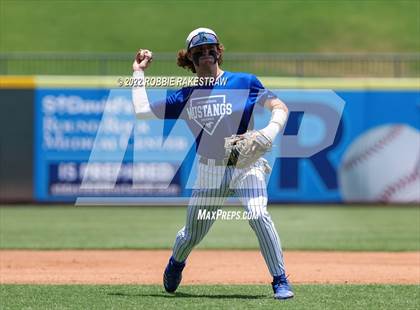 Thumbnail 2 in Friendswood vs. Georgetown (UIL 5A Baseball Final) photogallery.