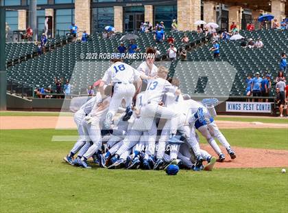 Thumbnail 1 in Friendswood vs. Georgetown (UIL 5A Baseball Final) photogallery.