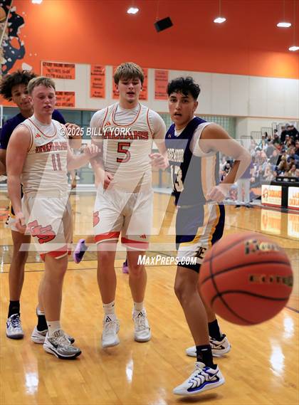 Thumbnail 3 in Grand Saline vs Edgewood photogallery.