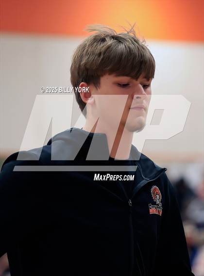Thumbnail 1 in Grand Saline vs Edgewood photogallery.