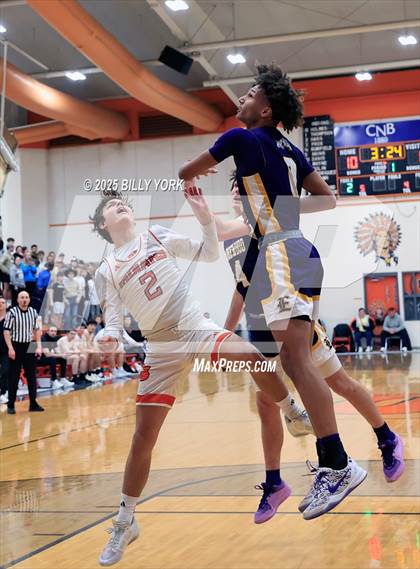 Thumbnail 1 in Grand Saline vs Edgewood photogallery.