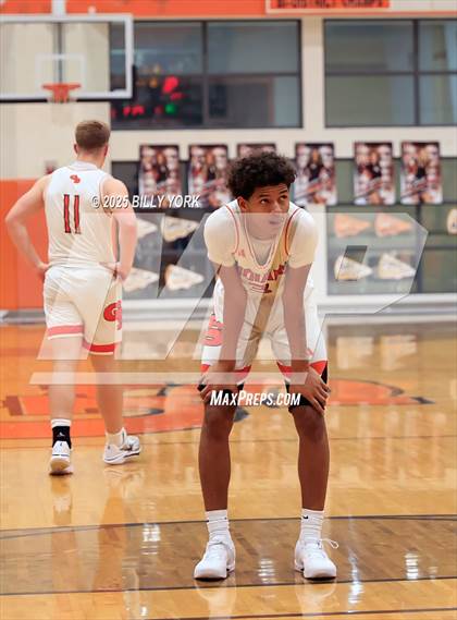 Thumbnail 3 in Grand Saline vs Edgewood photogallery.
