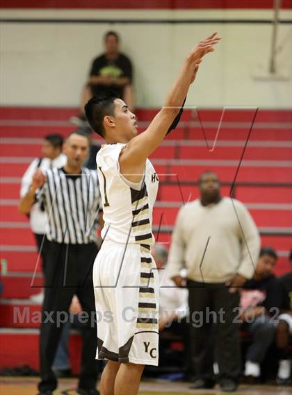 Thumbnail 2 in Davis vs Yuba City (Bronco Roundup) photogallery.
