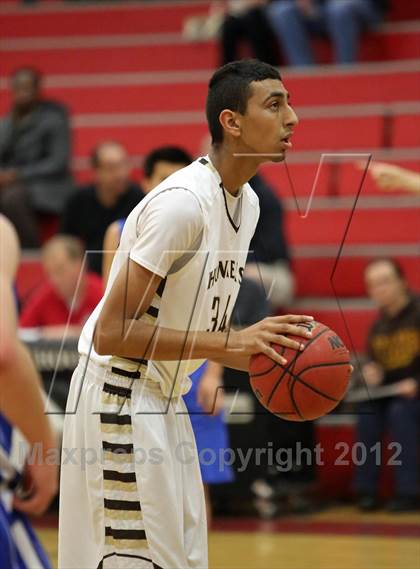 Thumbnail 1 in Davis vs Yuba City (Bronco Roundup) photogallery.