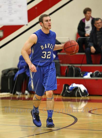 Thumbnail 3 in Davis vs Yuba City (Bronco Roundup) photogallery.