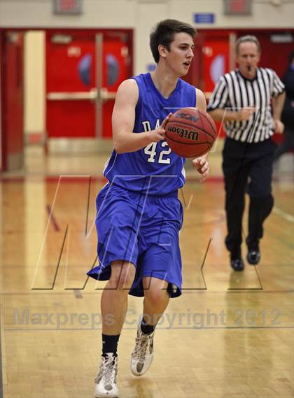 Thumbnail 1 in Davis vs Yuba City (Bronco Roundup) photogallery.