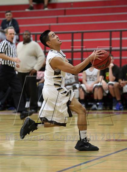 Thumbnail 2 in Davis vs Yuba City (Bronco Roundup) photogallery.