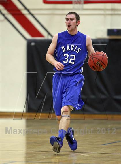 Thumbnail 1 in Davis vs Yuba City (Bronco Roundup) photogallery.